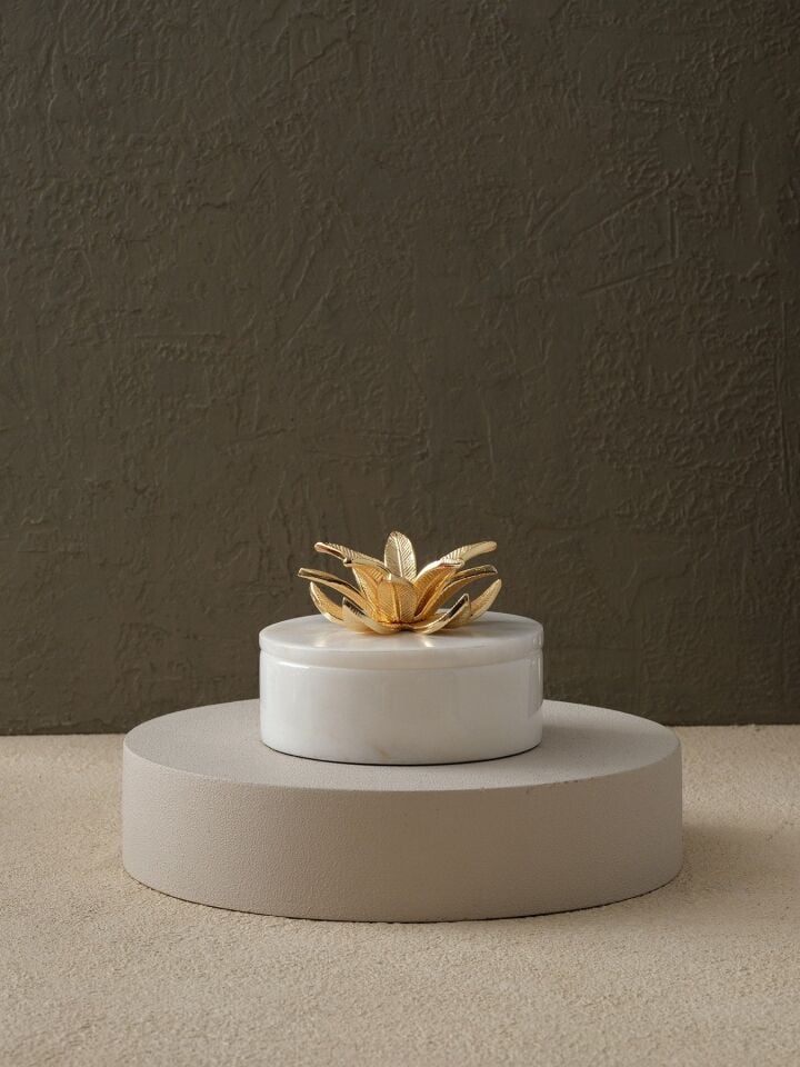 Lotus Mermer Kutu